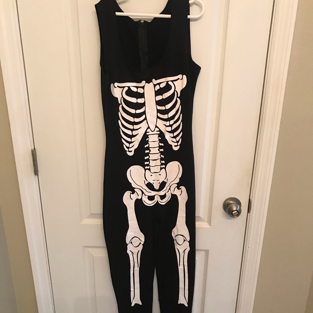 Skeleton bodysuit